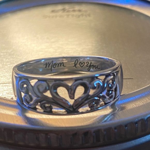 Female rings - Picture 7 of 14